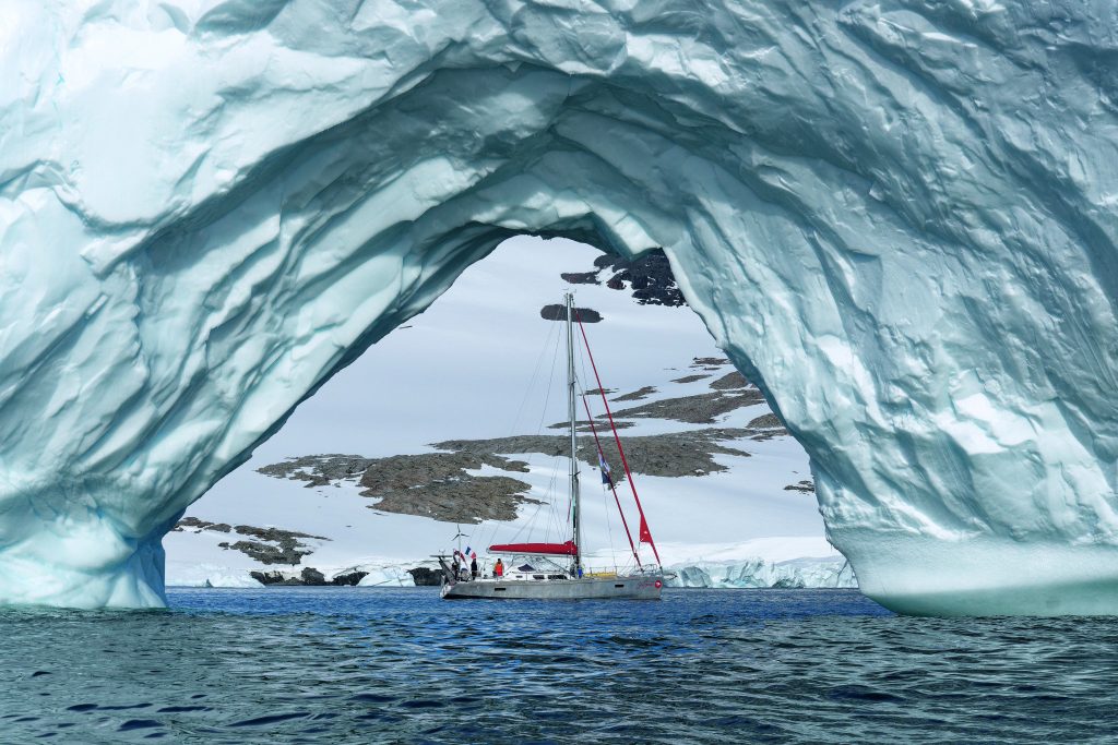 la belle classe explorer SirErnst explorer